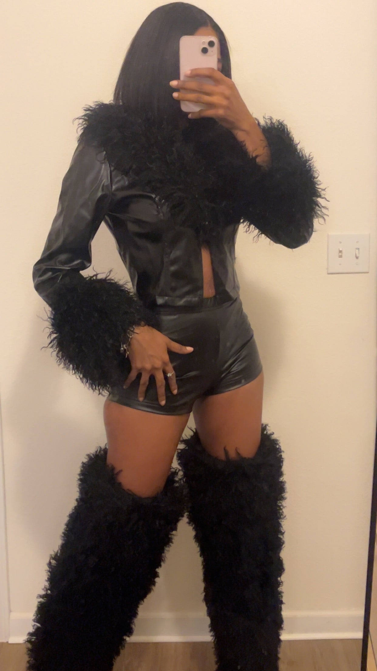 Mya Fur Set